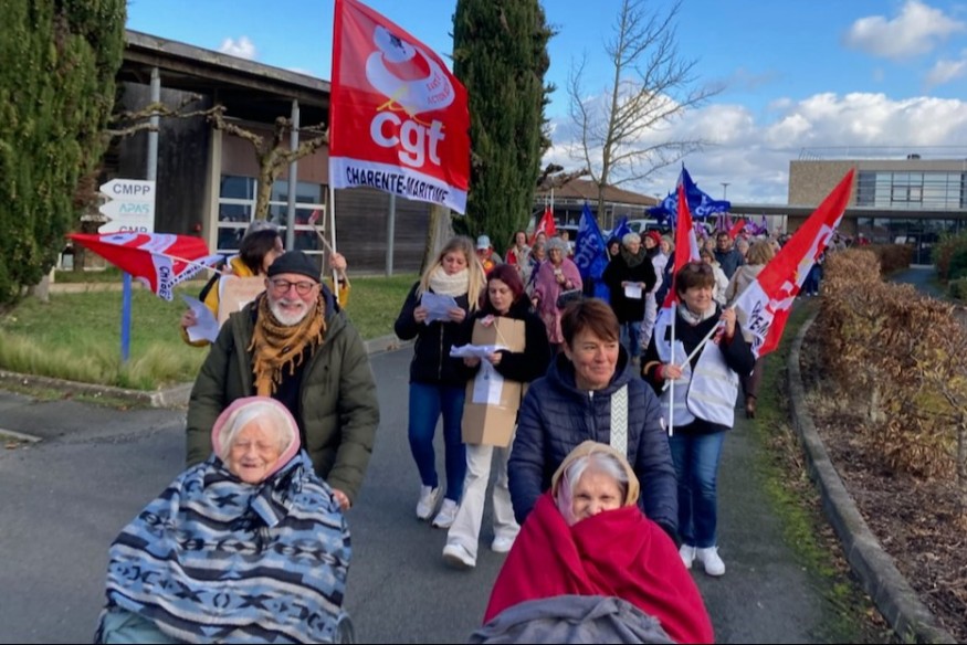 Marennes-Hiers-Brouage : la grogne du personnel et des résidents de l'hôpital local
